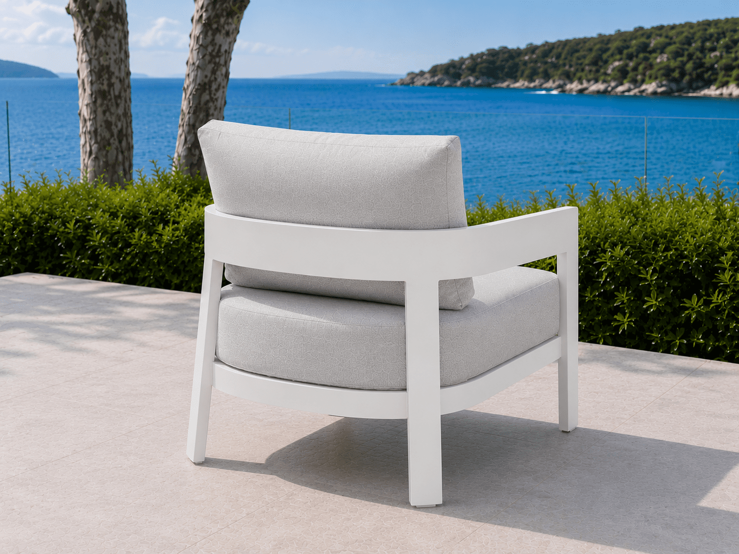 5e1a7aaf-544c-4497-9d84-bb57c9d9e969 Gordon 2+1+1 Outdoor Aluminium Outdoor Lounge Set with Coffee Table – White - Image 2