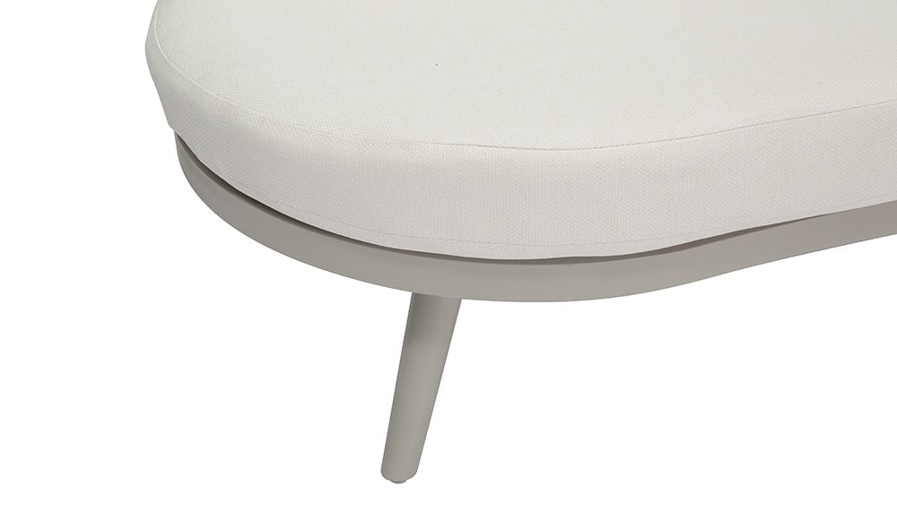 IMG_9941 Persia 3+1+1 Wicker & Aluminium Lounge with Coffee Table Set - Image 4