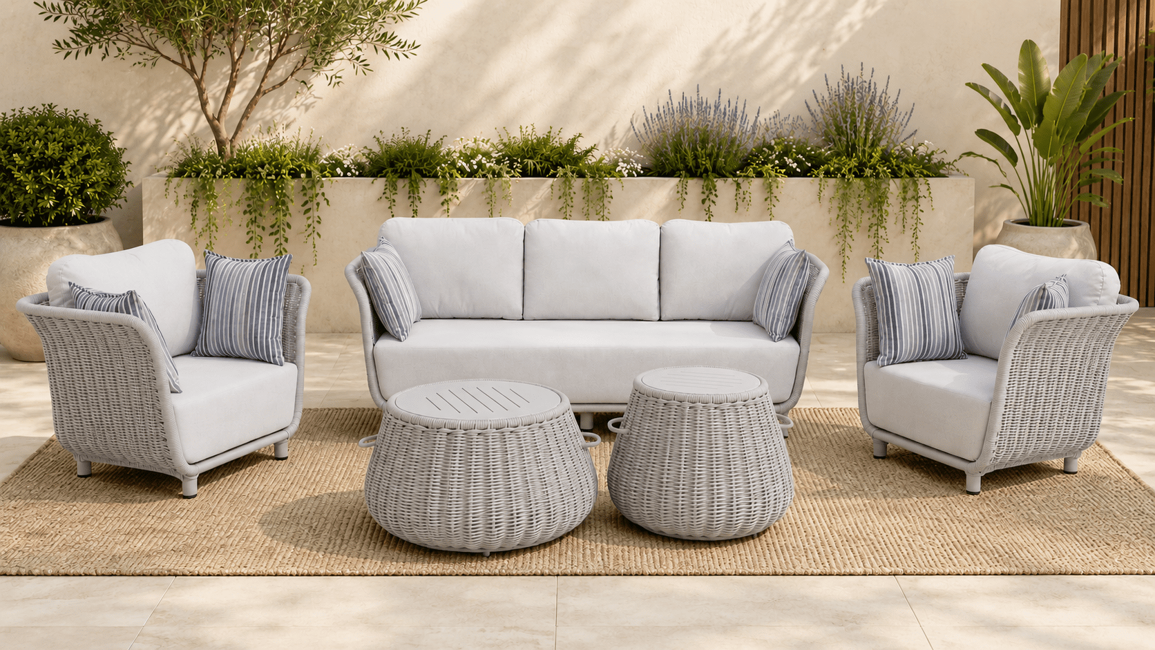 dcad3a57-b1d9-4aa4-b1b1-53ad3446694b Lawson 5 Pieces Wicker Outdoor Lounge Set - Image 1