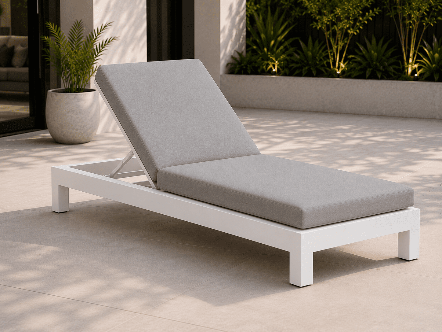 e527124c-1c96-4dd2-8c54-802c9d3971bf Maya Aluminium Outdoor Sun Lounge White - Image 1